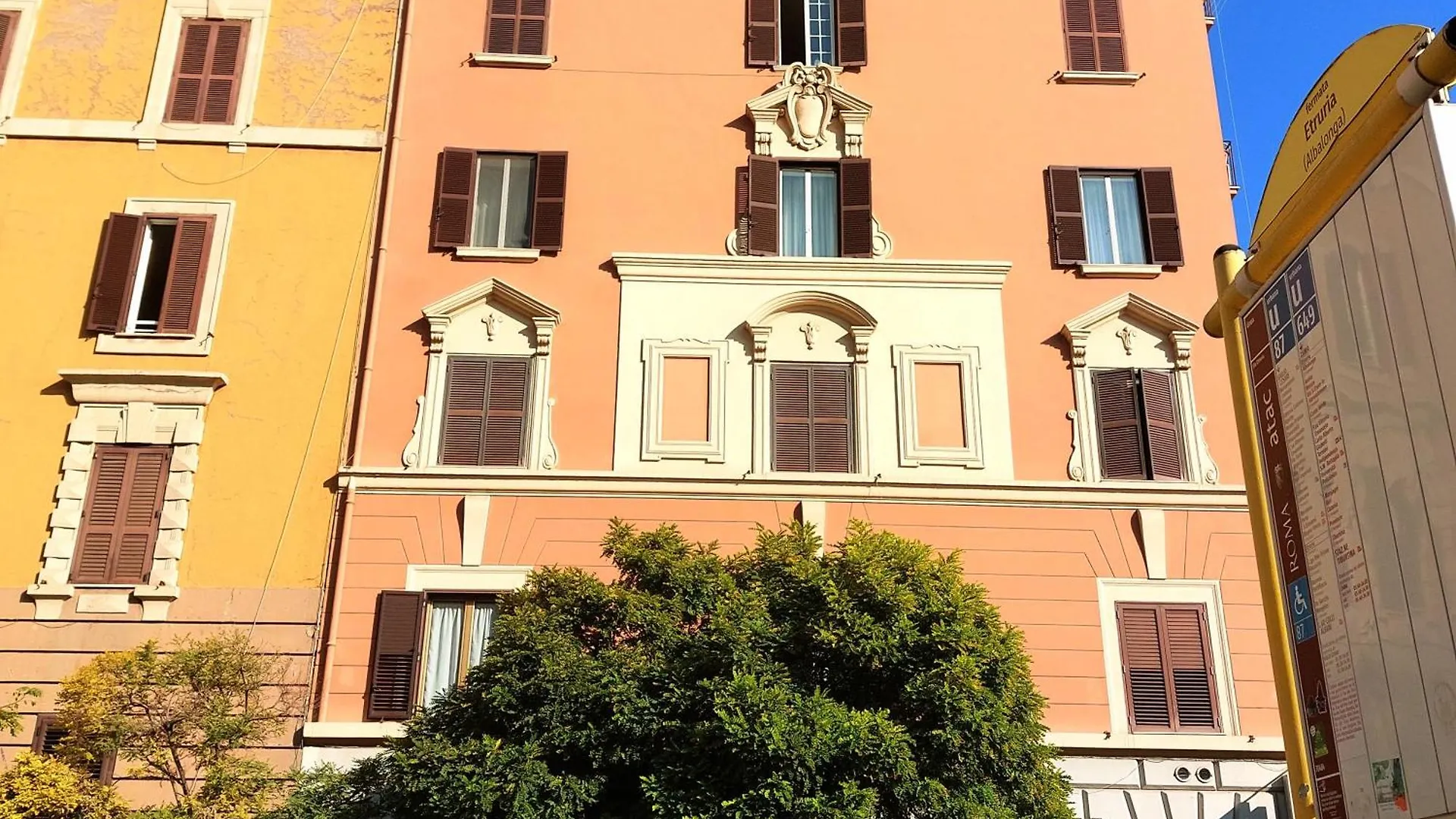 Pon Pon Sweet Home Rome 0*,